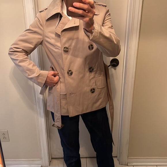 NWT short trench by Forever 21 size M - Picture 1 of 13